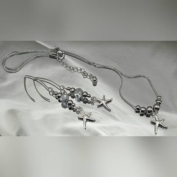 Jewelry - Silver Starfish Jewelry Set